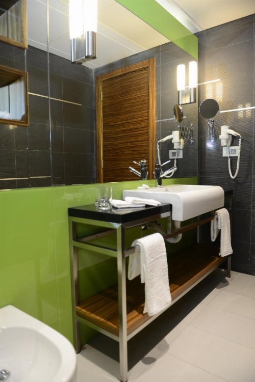 Warwick Stone 55 Hotel Beirut image 24